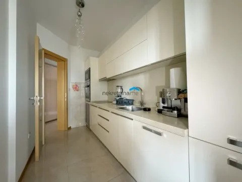 Izdavanje, trosoban stan, 104m², Preko Morače, Podgorica - image 6