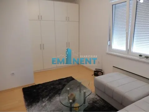 Rent, one bedroom apartment, 24m², Savski Venac, Beograd - image 2