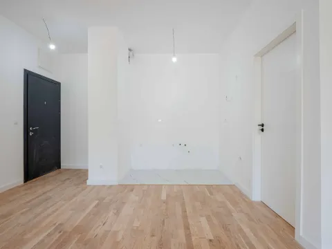 Sale, three bedroom apartment, 65m², Centar, Bar - image 6
