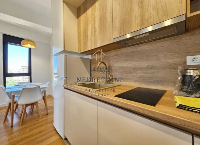 Rent, one bedroom apartment, 50m², Centar, Bar
