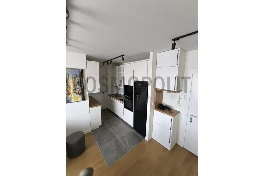 Prodaja, trosoban stan, 67m², Vidikovački venac, Rakovica