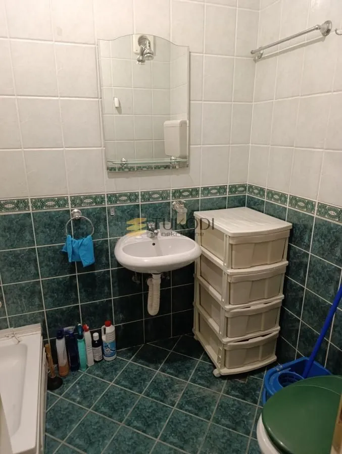 Izdavanje, garsonjera, 25m², Grbavica, Novi Sad Sve Podlokacije
