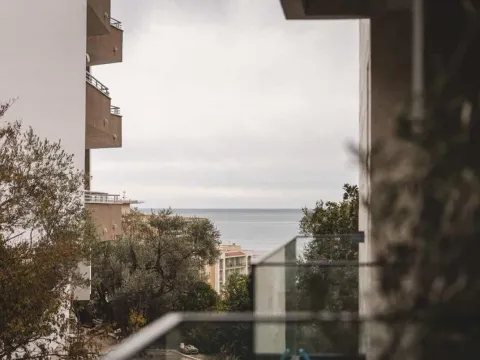 Rent, one bedroom apartment, 39m², Bečići, Budva - image 9