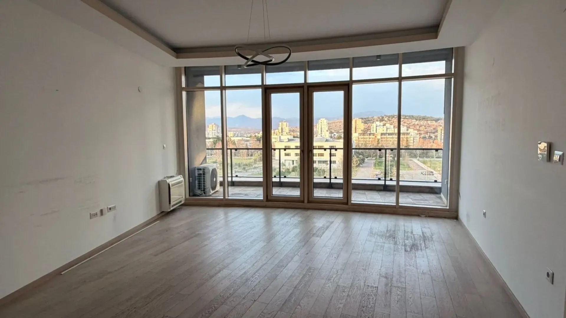 Prodaja, dvosoban stan, 77m², Kruševac, Podgorica