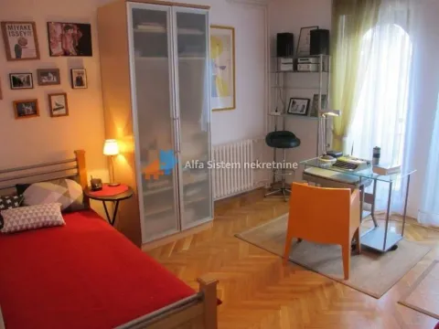 Izdavanje, trosoban stan, 90m², Savski Venac, Beograd - image 5