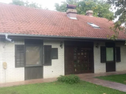 Izdavanje, kuća, 160m2, Bajša, Bačka Topola Izdavanje, kuća, 160m2, Bajša, Bačka Topola