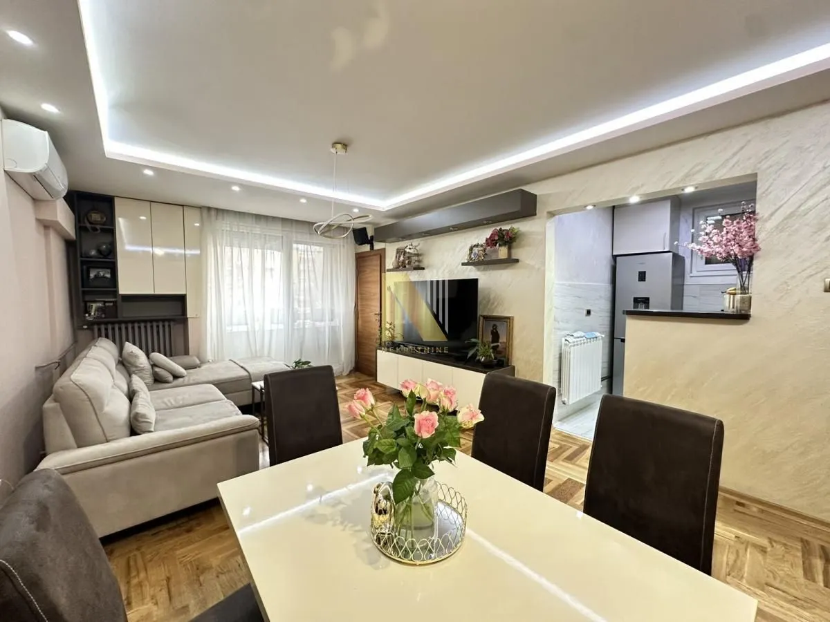 Prodaja, dvosoban stan, 42m², Kej, Novi Sad Sve Podlokacije