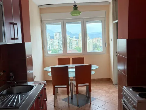 Prodaja, trosoban stan, 89m², Tuški Put, Podgorica - image 2