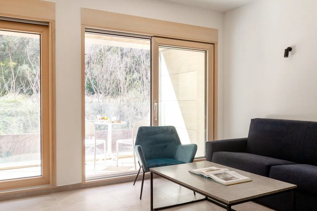 Rent, one bedroom apartment, 64m², Škaljari, Kotor