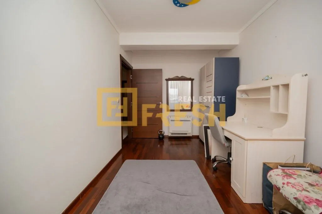 Prodaja, trosoban stan, 127m², Preko Morače, Podgorica