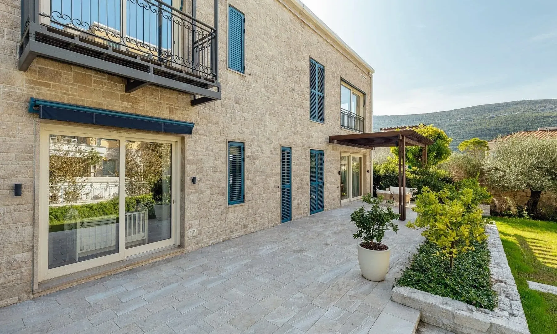 Prodaja, stan, 275m², Portonovi, Herceg Novi