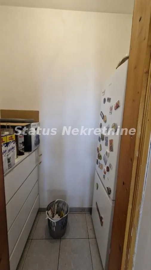 Prodaja, trosoban stan, 68m², Nova Detelinara, Novi Sad Sve Podlokacije