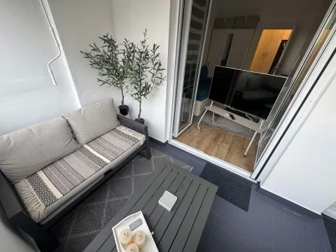 Izdavanje, jednosoban stan, 60m², Porto Montenegro, Tivat - image 11