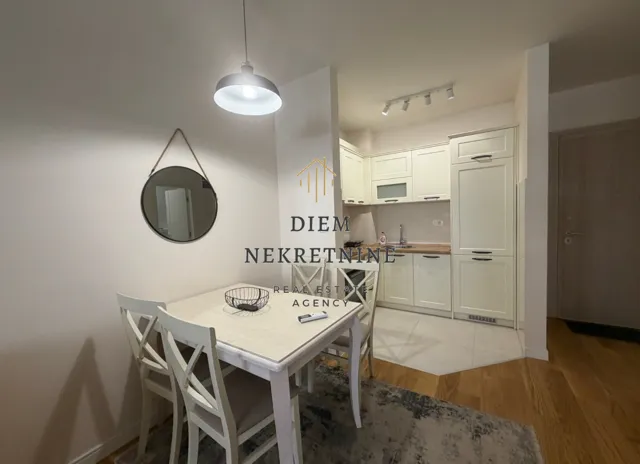 Rent, one bedroom apartment, 43m², Central Point, Podgorica