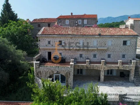 Sale, house, 440m², Budva, Crna Gora - image 23