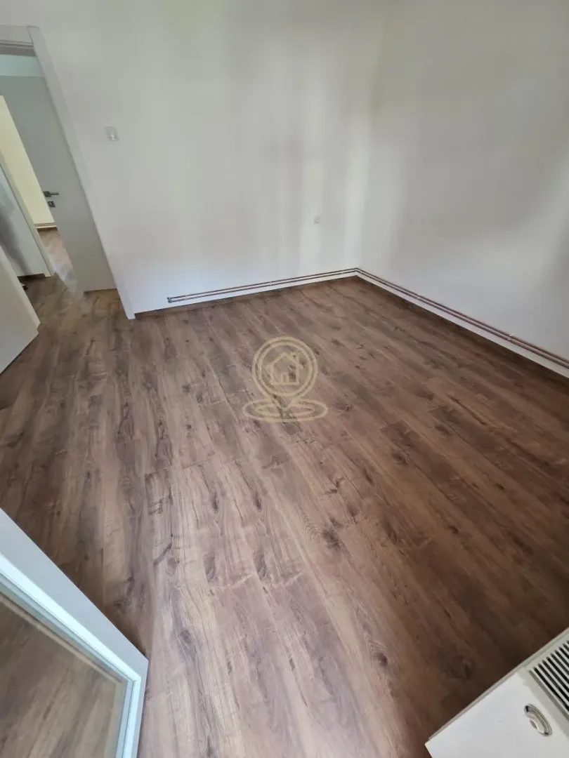 Prodaja, dvosoban stan, 70m², Medijana, Niš