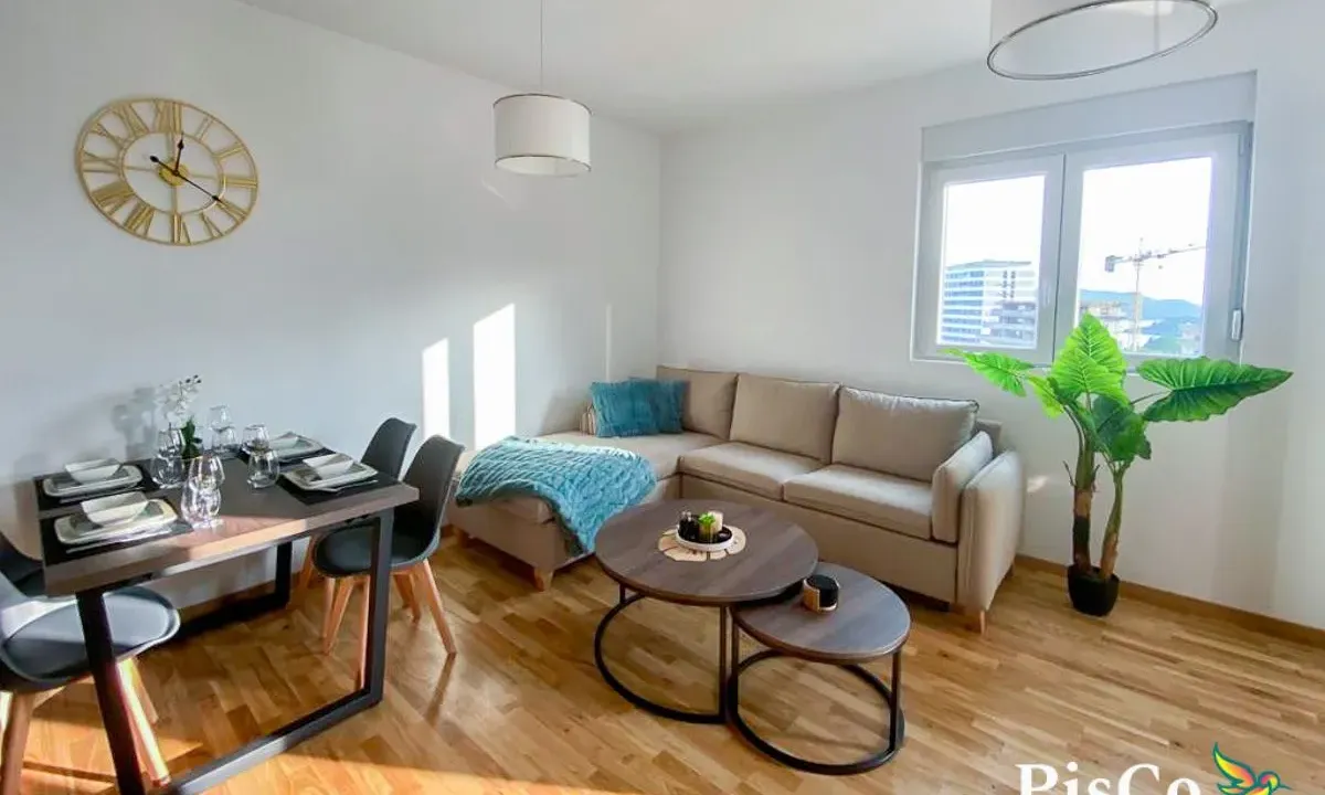 Sale, two bedroom apartment, 58m², Bečići, Budva