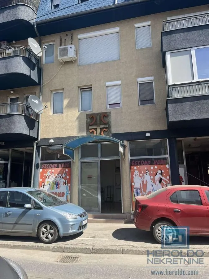 Sale, office space, 46m², Centar, Jagodina