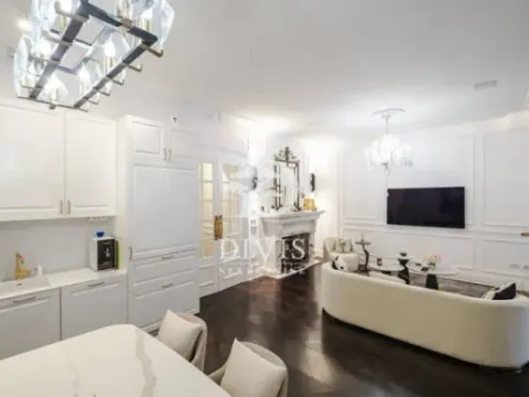 Izdavanje, trosoban stan, 102m², Stari Grad, Beograd - image 5