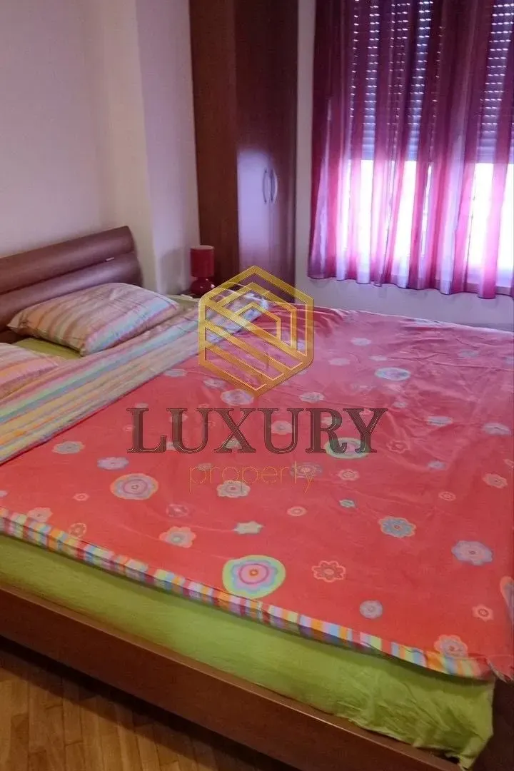 Izdavanje, jednosoban stan, 50m², Preko Morače, Podgorica