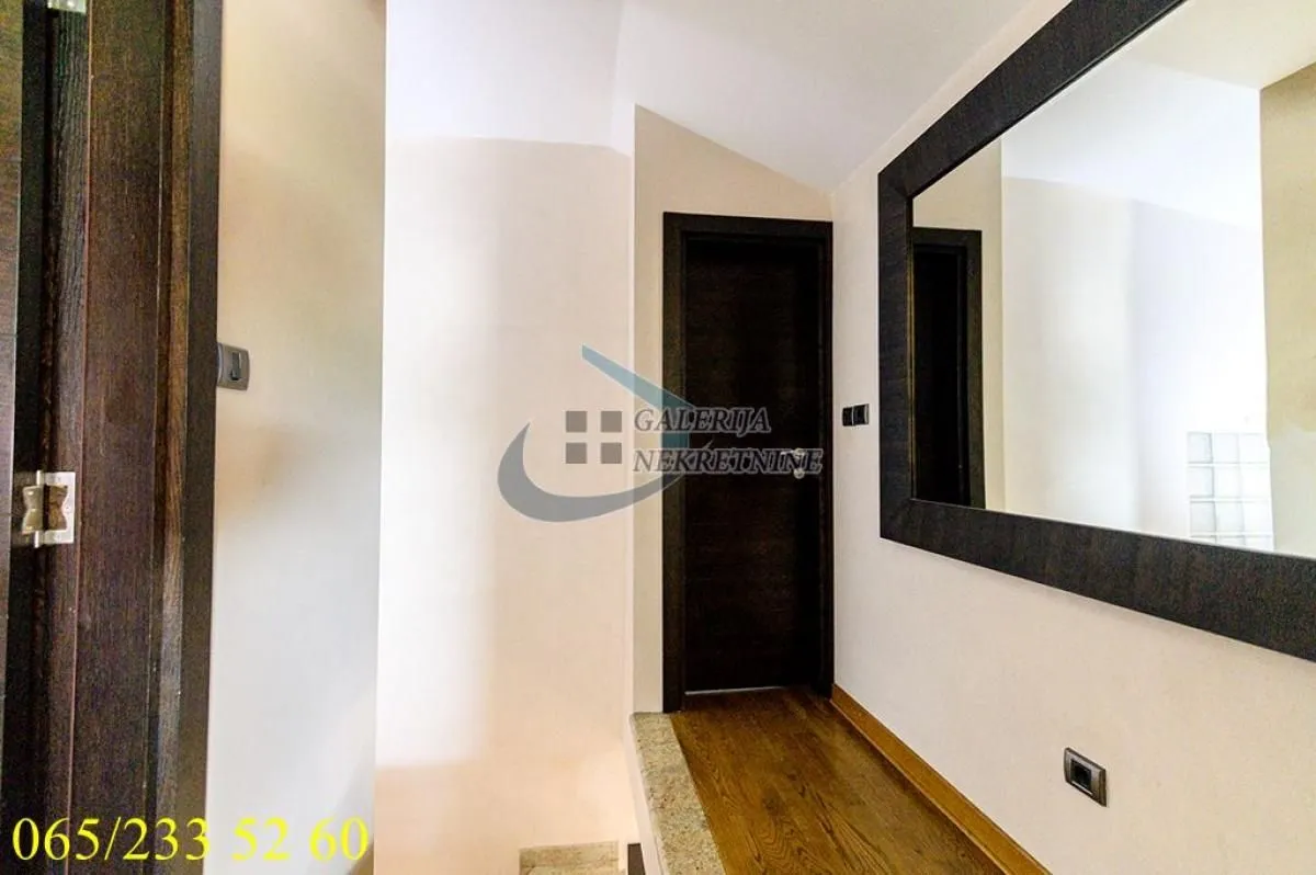 Prodaja, trosoban stan, 77m², Žarkovo, Beograd