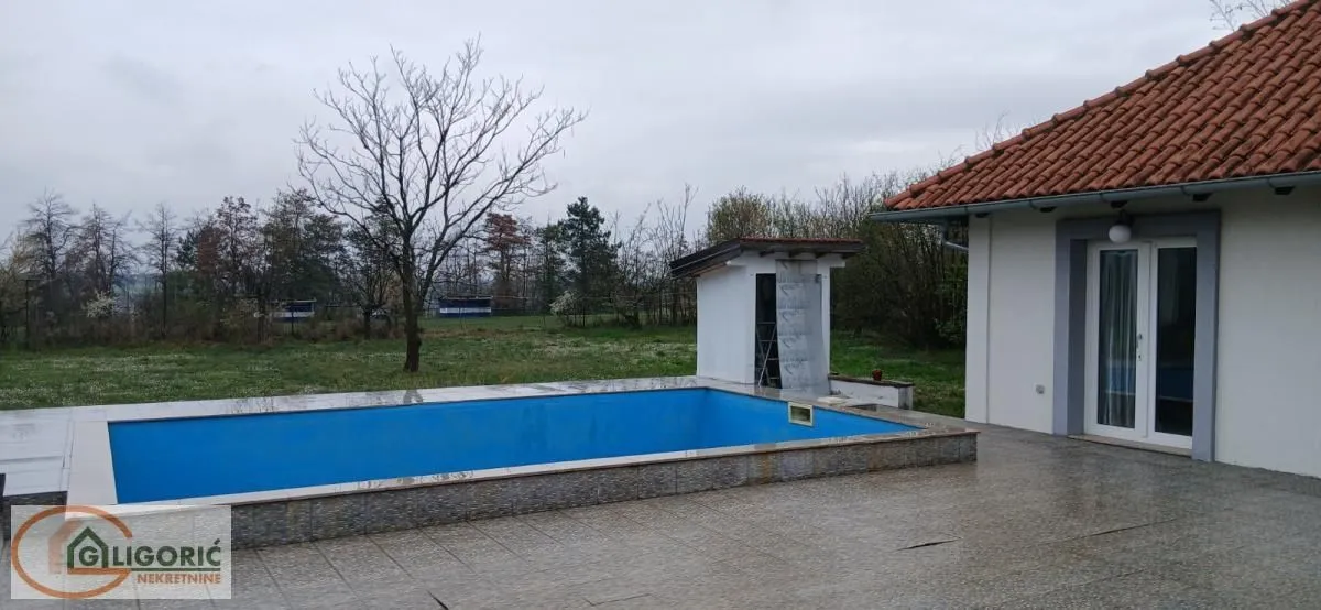 Sale, house, 192m², Amerić, Mladenovac