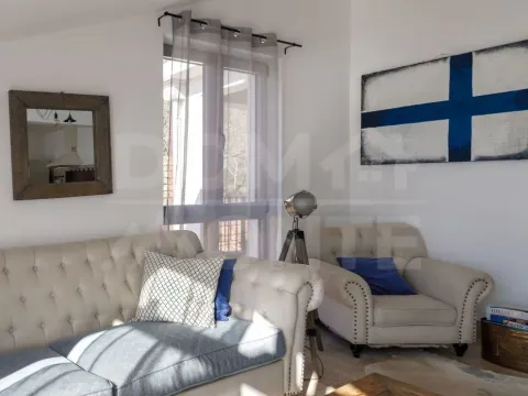 Sale, three bedroom apartment, 208m², Risan, Kotor - image 3