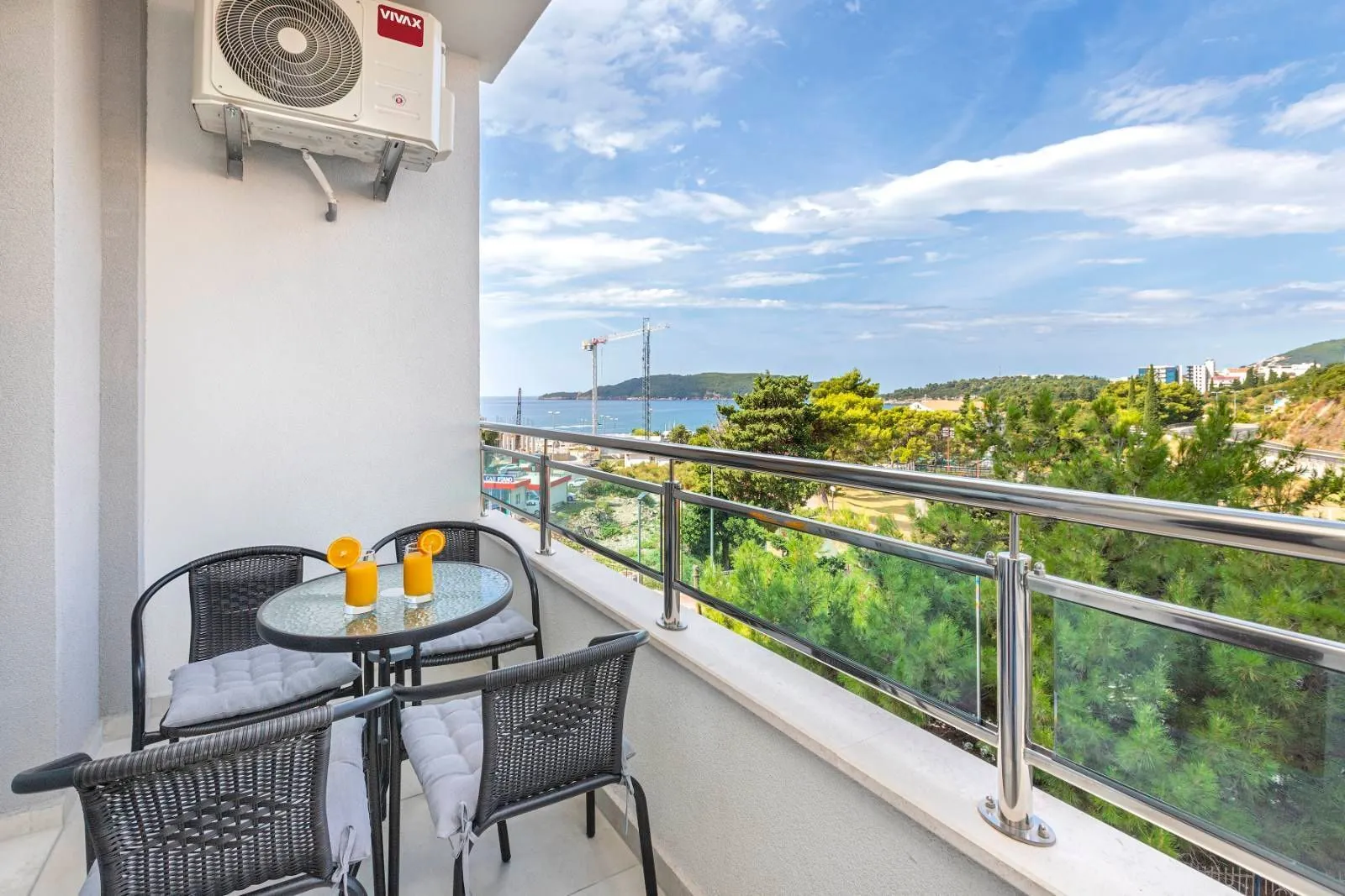 Sale, two bedroom apartment, 55m², Bečići, Budva