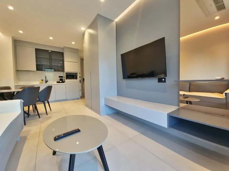 Rent, one bedroom apartment, 42m², Bečići, Budva