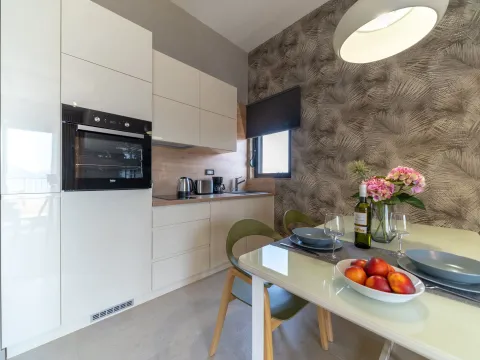 Izdavanje, dvosoban stan, 58m², Donja Lastva, Tivat - image 7