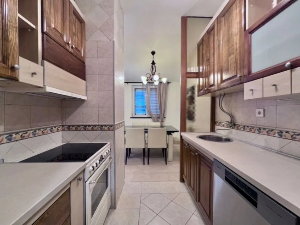 Prodaja, trosoban stan, 108m², Momišići, Podgorica