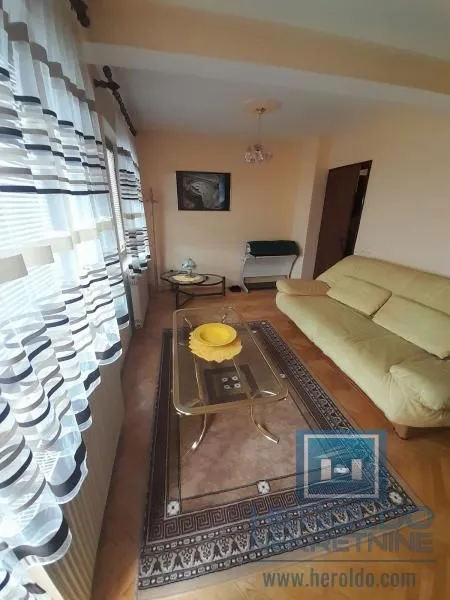 Prodaja, kuća, 325m², Solaris, Jagodina