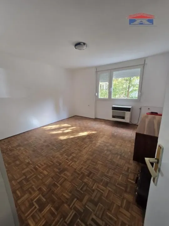 Rent, two bedroom apartment, 50m², Grbavica, Novi Sad Sve Podlokacije