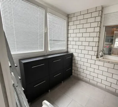 Sale, three bedroom apartment, 93m², Autokomanda, Voždovac Sve Podlokacije - image 9