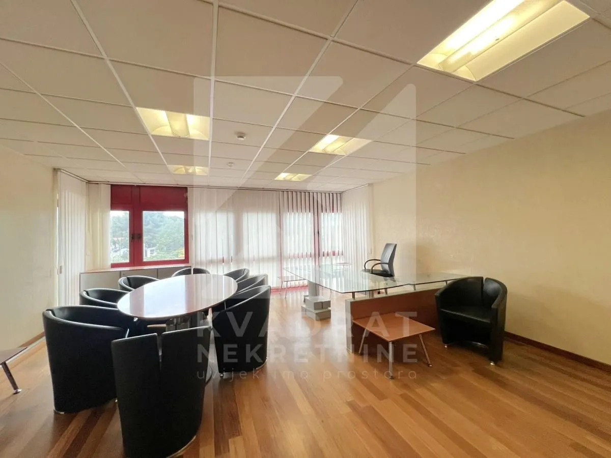 Sale, office space, 412m², Preko Morače, Podgorica