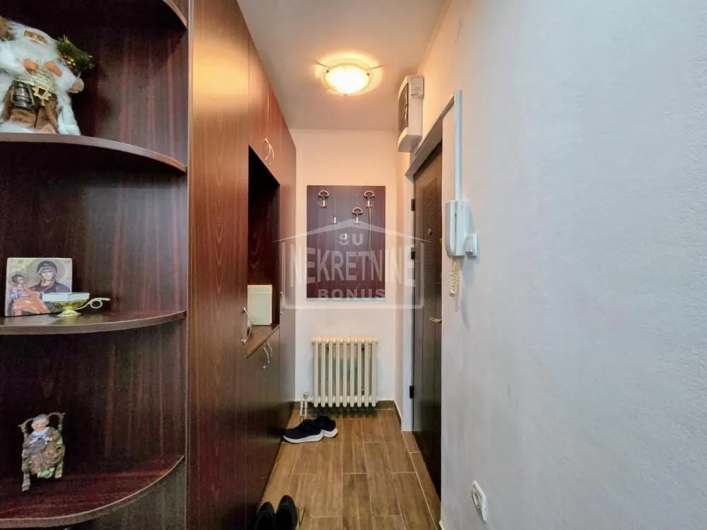 Sale, three bedroom apartment, 62m², Prozivka, Subotica