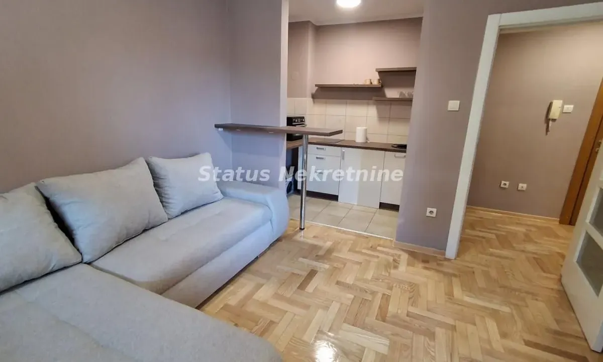 Rent, studio apartment, 24m², Centar, Novi Sad