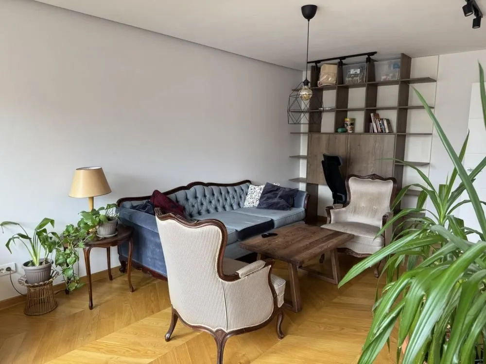 Izdavanje, trosoban stan, 75m², Vračar Hram, Vračar Sve Podlokacije