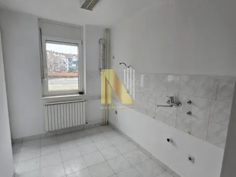 Sale, one bedroom apartment, 35m², Novo naselje, Novi Sad - image 5