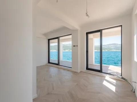 Prodaja, kuća, 225m², Krašići, Tivat - image 16