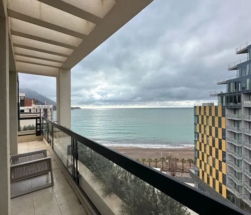 Sale, three bedroom apartment, 113m², Bečići, Budva