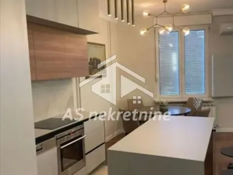 Izdavanje, četvorosoban stan, 83m², Senjak, Beograd - image 4