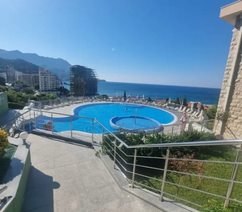 Prodaja, stan, 70m², Bečići, Budva