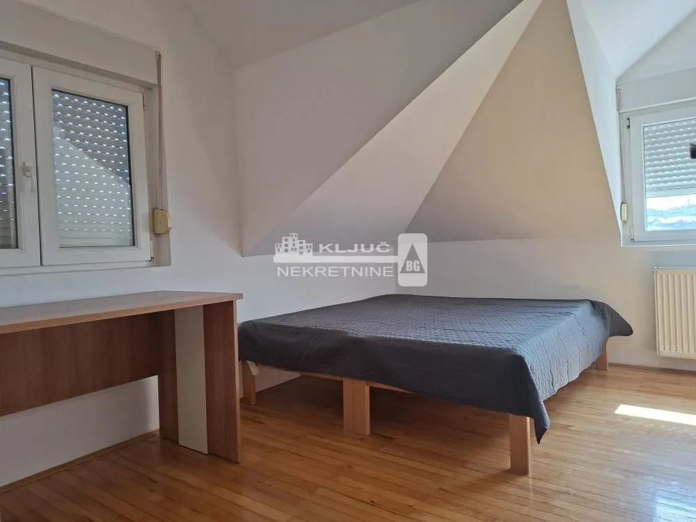 Sale, three bedroom apartment, 79m², Kanarevo Brdo, Beograd