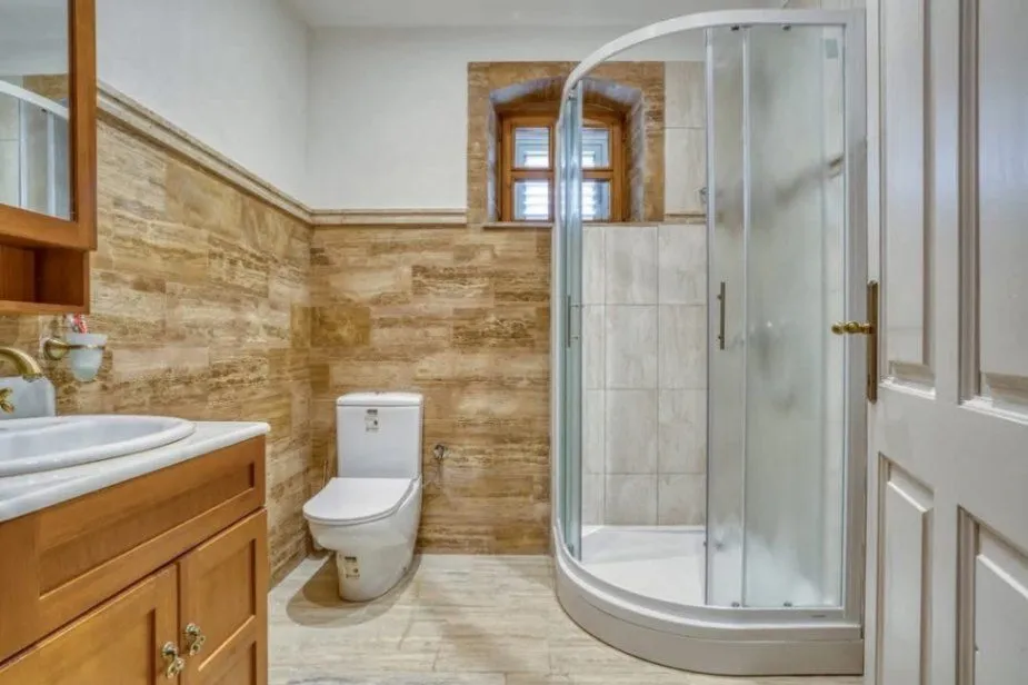 Sale, house, 500m², Katun Reževići, Budva