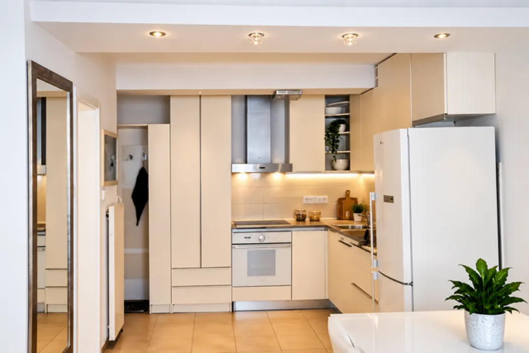 Izdavanje, dvosoban stan, 40m², Voždovac Sve Podlokacije, Beograd