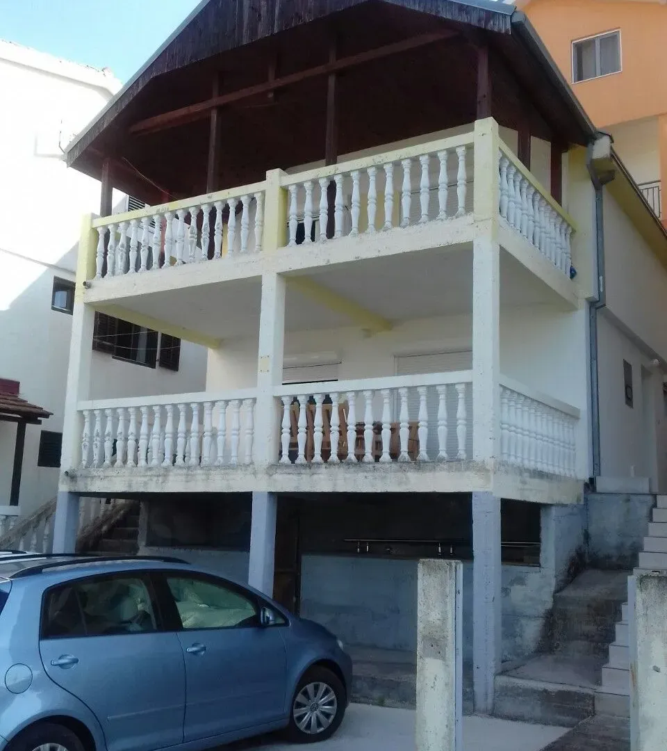 Sale, house, 118m², Markovići, Budva