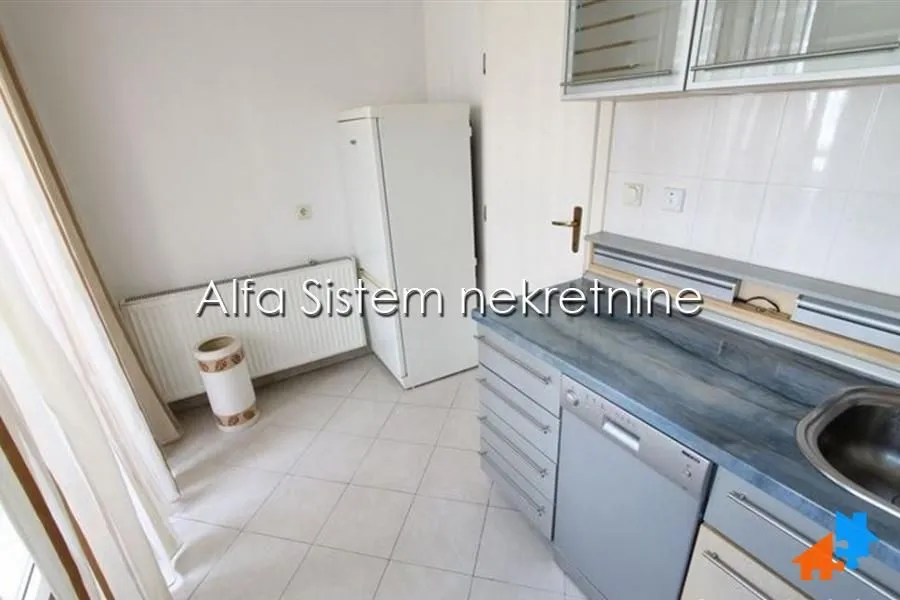 Rent, three bedroom apartment, 80m², Novi Beograd Sve Podlokacije, Beograd