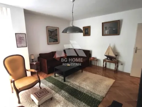 Izdavanje, trosoban stan, 87m², Južni Bulevar, Vračar Sve Podlokacije - image 2