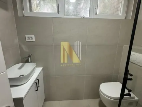 Izdavanje, trosoban stan, 54m², Grbavica, Novi Sad Sve Podlokacije - image 14